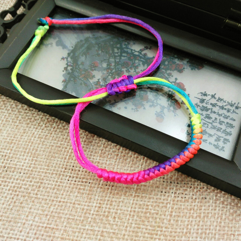5 彩色手链_副本.jpg
