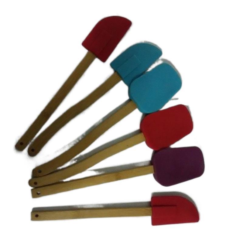 易安装直插型食品级硅胶刀 易清洗不粘油竹木奶油硅胶刮刀