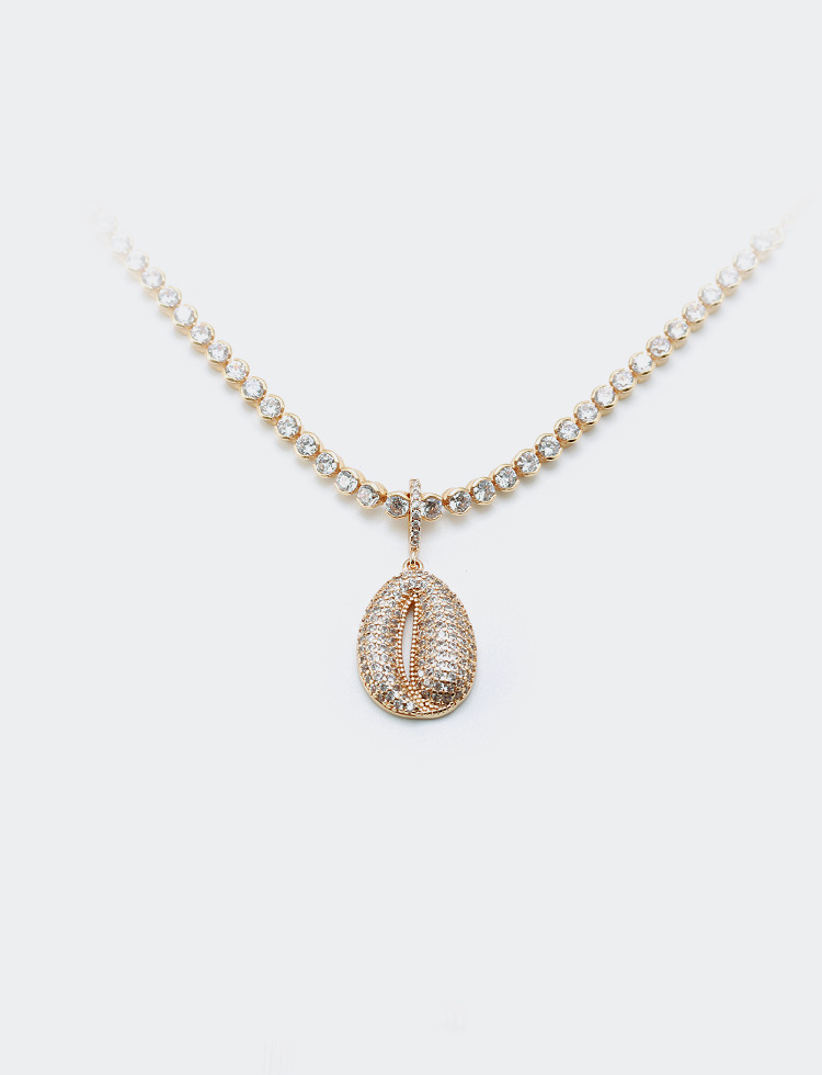 Fashion Shell-shaped Gold-plated Zircon Necklace display picture 3