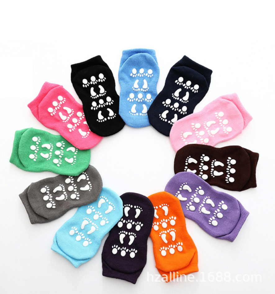 供应点塑袜，防滑袜，游乐园防滑袜，儿童游玩袜