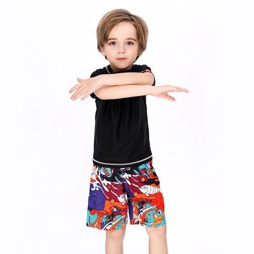 Children's casual beachwear short-sleeved boys and girls split sunscreen swimsuit loose beach pants for vacation and travel