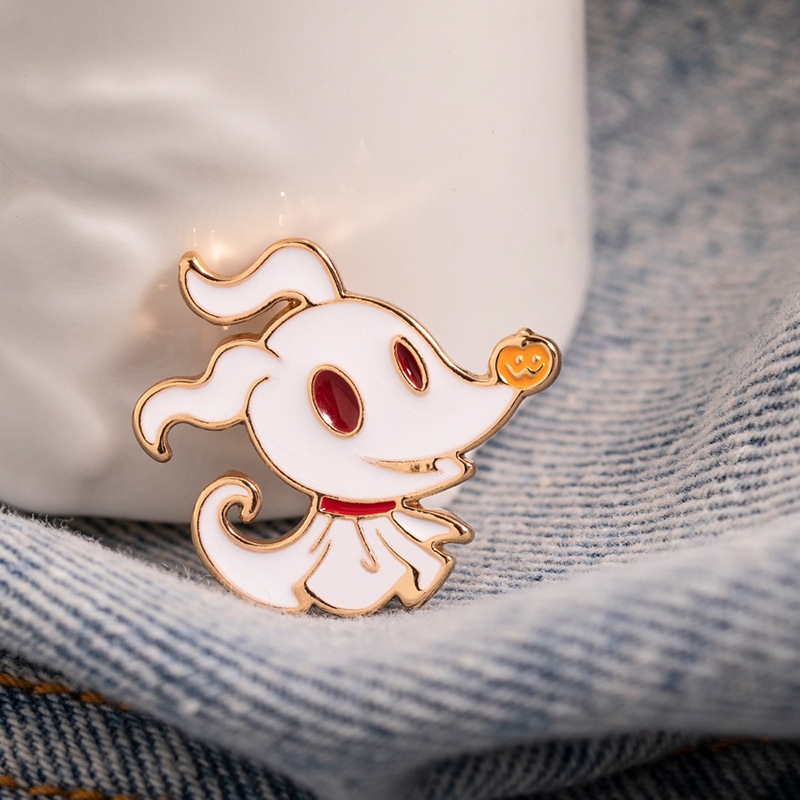 New Cartoon Creative  Cute Little Fox Clothing Ornament Cute  Brooch  Nihaojewelry Wholesale display picture 5