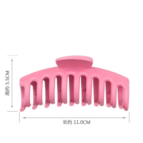 Large sell like hot cakes, scratching ms clip plastic hair rubber paint bath anti-skid claw clip to factory goods