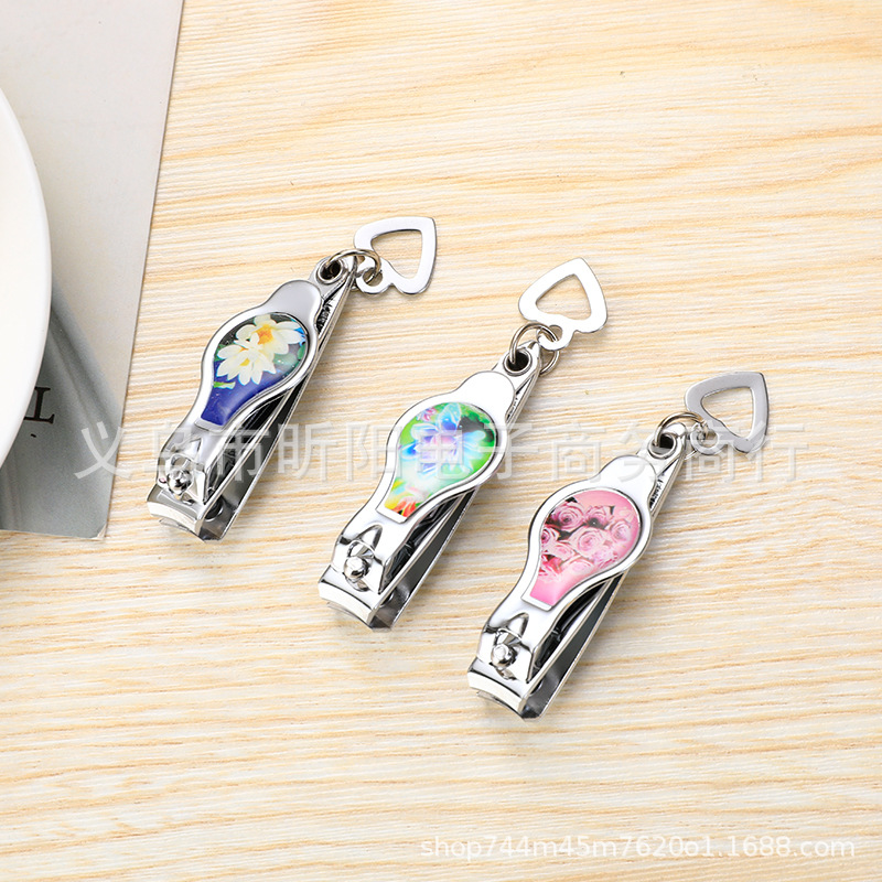 Manicure Tools Nail Clippers Nail Clippers with Chain Nail Clippers Wholesale for One Yuan Department Store