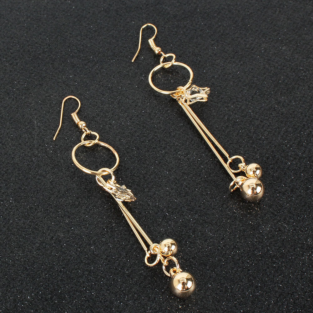 Simple Metal Earrings Fashion Wild Elegant Sweet Earrings Wholesale Nihaojewelry display picture 4