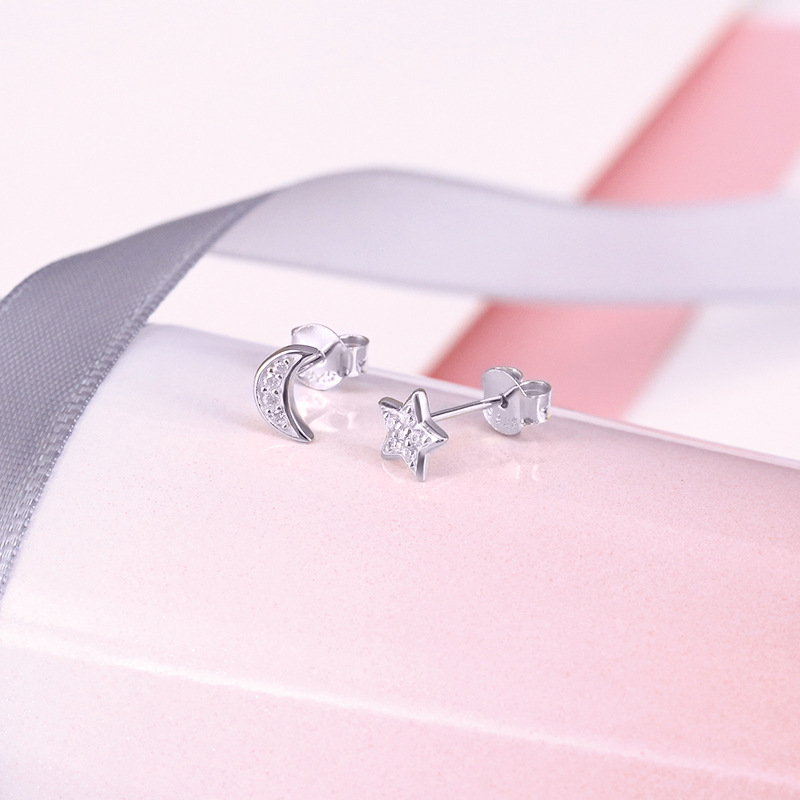 Daily Occasion 925 Sterling Silver Material 1 Pair 925 Sterling Silver Rhinestones Star Ear Studs