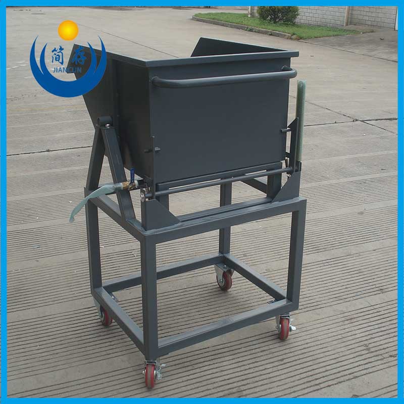 翻转式铁屑车 翻斗车集料运转箱 铁制品移动周转箱自卸式垃圾车