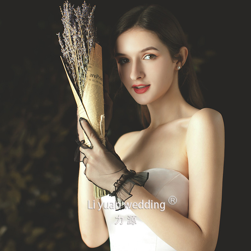 12713472886_1518739501