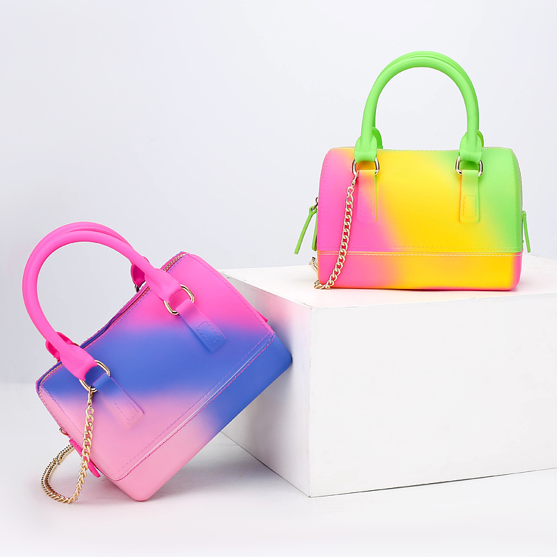 2020新款手提包撞色桶包彩色果凍包單肩斜挎鏈條包波士頓小枕頭包