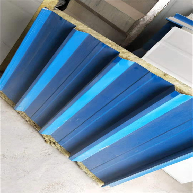 厂家直销保温防火用彩钢岩棉夹芯板 7.5cm厚彩钢夹芯板
