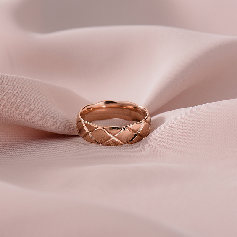 6, 7, 8 Ring Size Fashion Lingge Titanium Steel Plating Rings 1 Piece