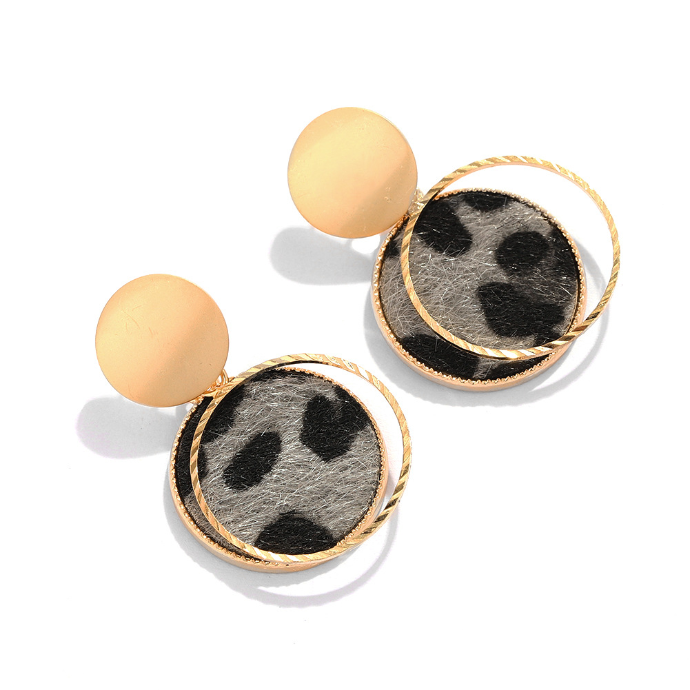 Leopard Hair Ball Retro Earrings display picture 5