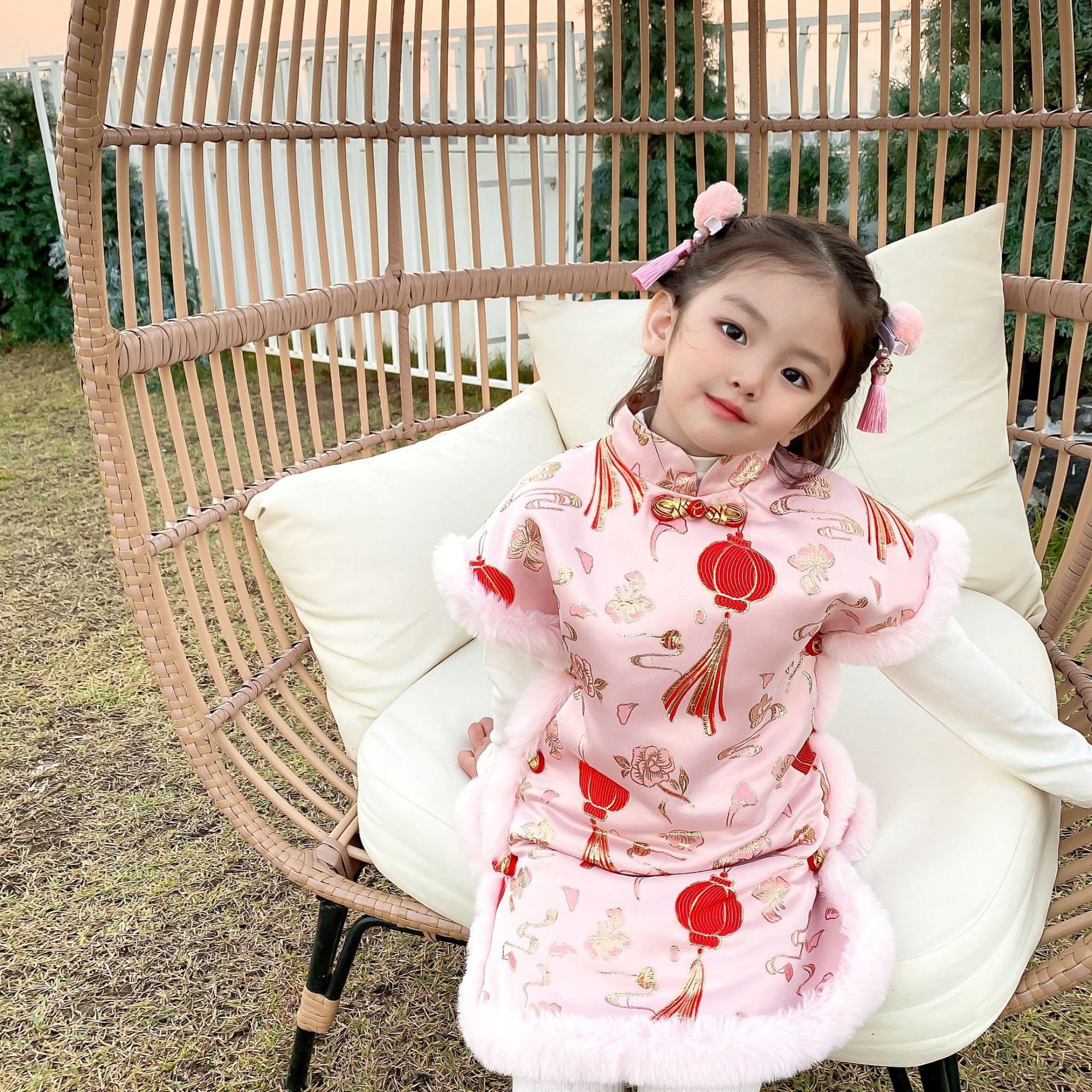 Original Happy New Year new year girl Hanfu Autumn and winter cheongsam Chinese style Adidas children Tang costume vest cotton-padded jacket