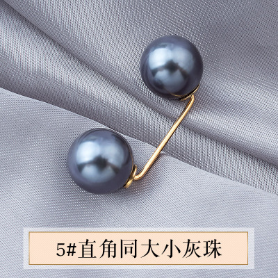 #5 right angle same size gray beads