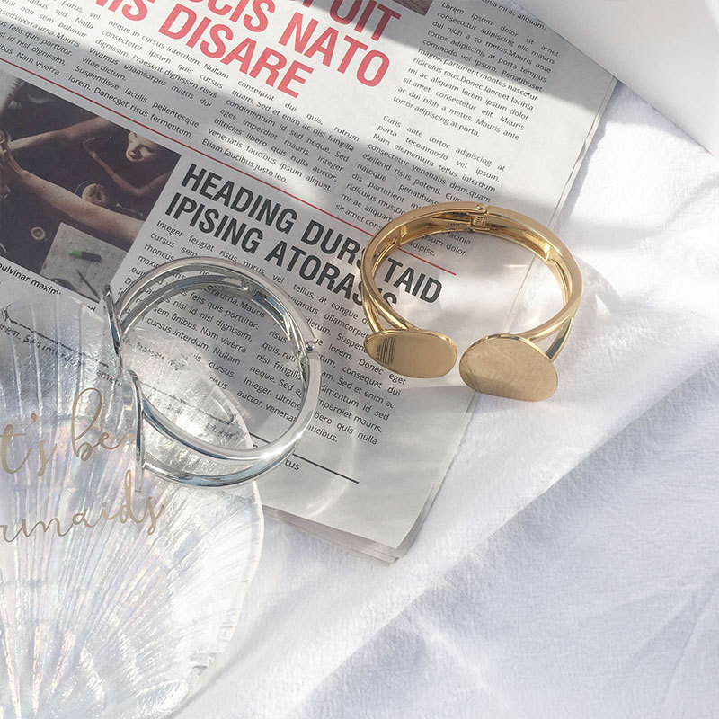 Hollow Asymmetrical Oval Alloy Open Bracelet