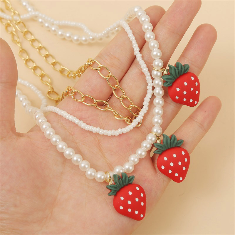 Fashion Color Long Multi-layer Rice Beads Strawberry Necklace Hand-woven Fruit Pendant Jewelry Wholesale Nihaojewelry display picture 4