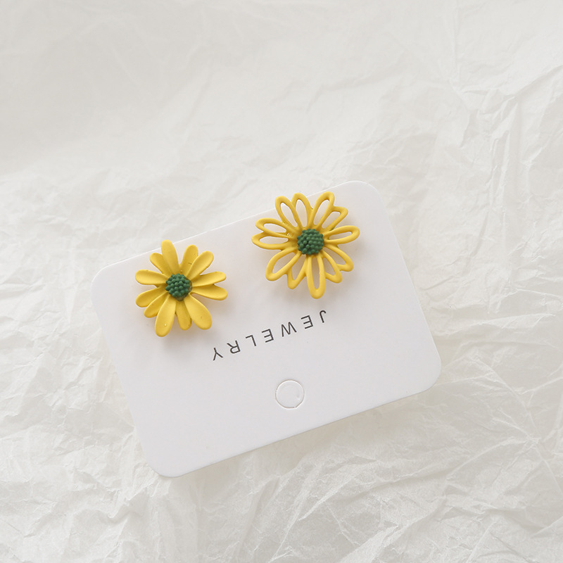Flower Pattern 1 Pair Sweet Flower Alloy Plating Women's Ear Studs