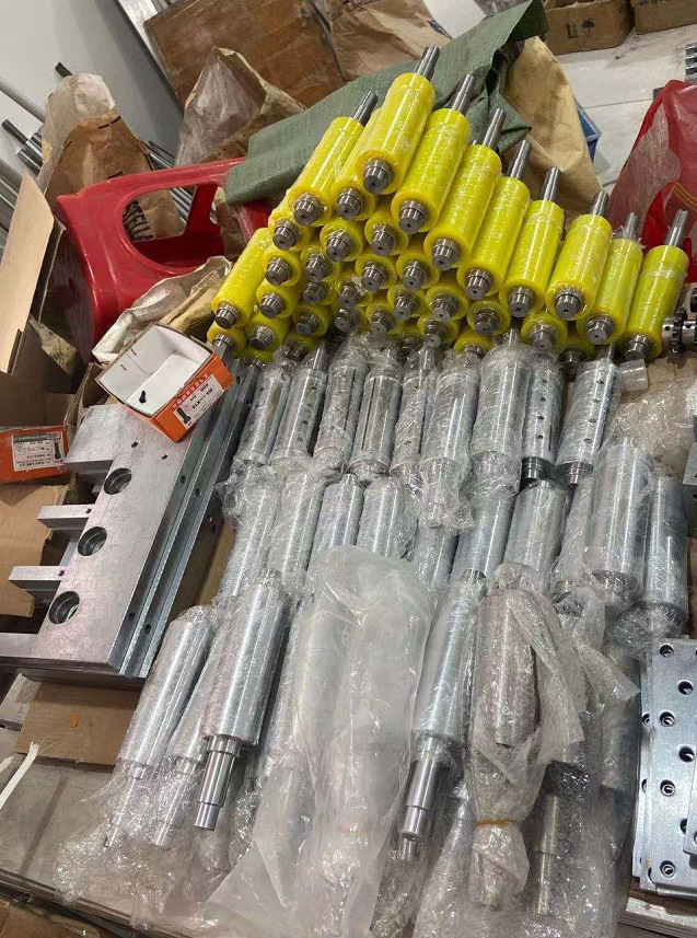 成人儿童平面口罩机滚筒7件套切刀座刀枕上出料辊拉料包胶辊镀铬