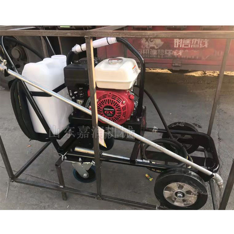 汽油沥青洒布机 小型移动式洒布机 乳化沥青喷洒车