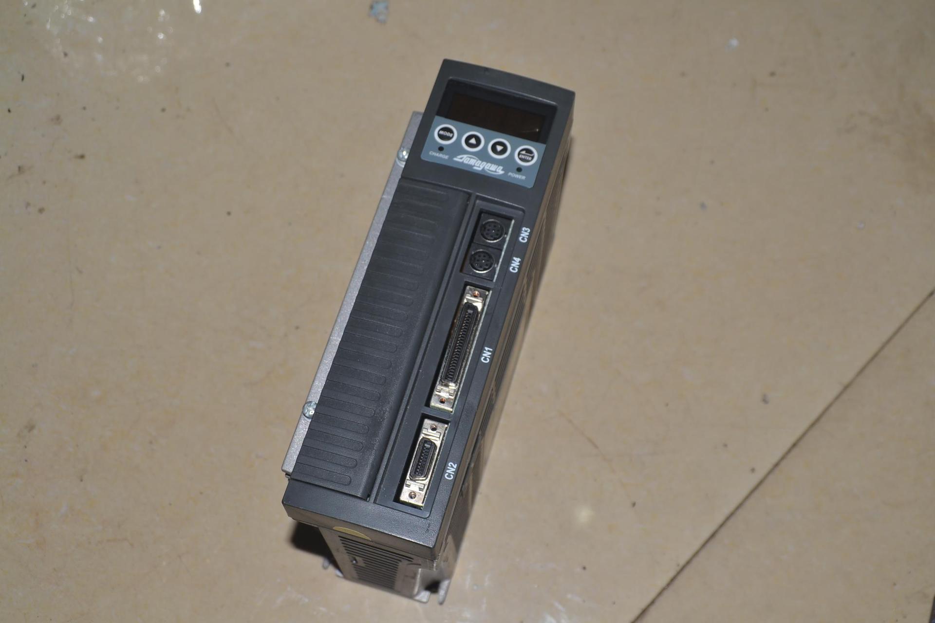 多摩川 TA8480N0000  220V伺服驱动器 测试包好带质保