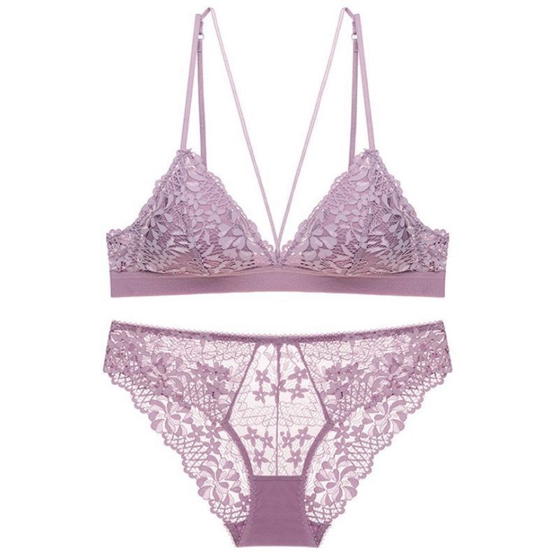 French-style sexy triangle bra lady's thin strap lace lingerie with removable pads, wireless bra set