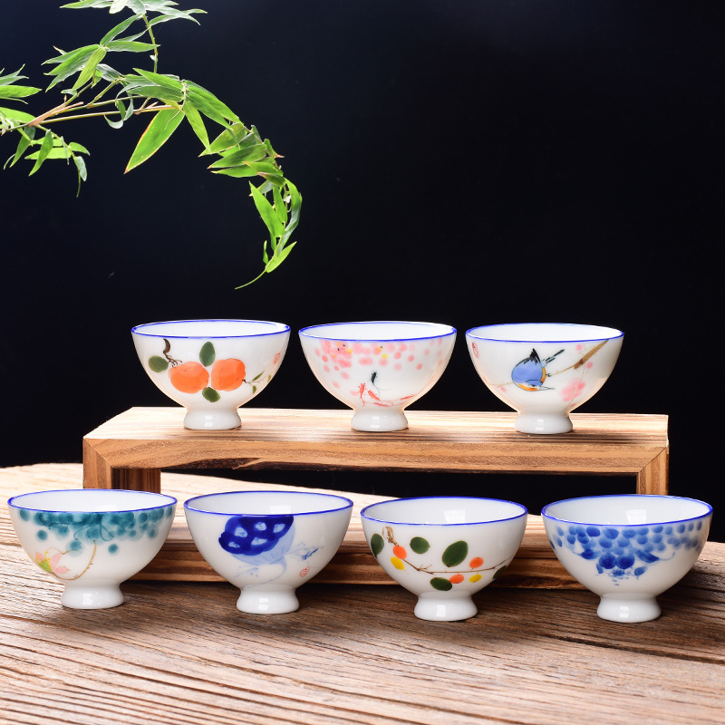 Pintado a mano azul y blanco taza de té de cerámica dulce blanco porcelana taza de té Kung Fu juego de té taza de gres taza de té