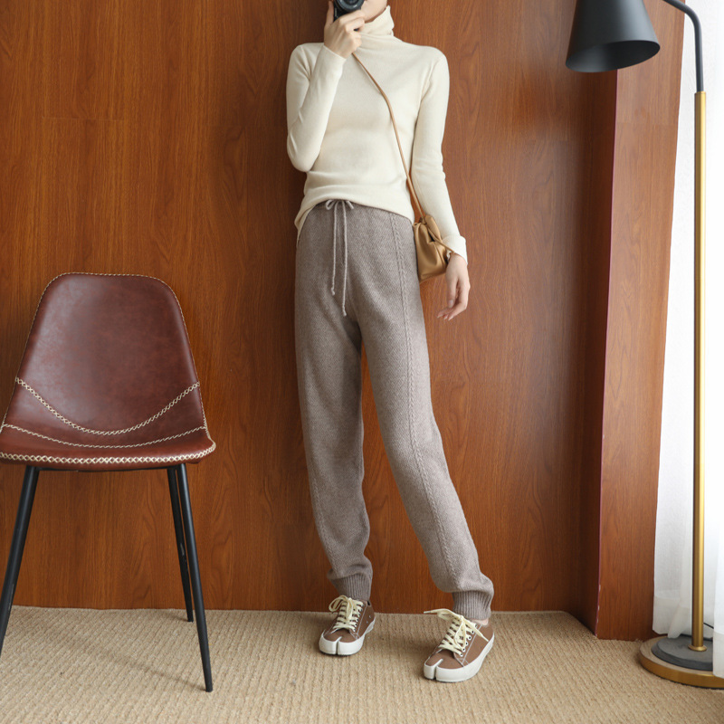 20 autumn and winter New wool pants women's high waist osmanthus knitted closed sports pants elastic drawstring lace-up casual pants 20 autumn and winter New wool pants women's high waist osmanthus knitted closed sports pants elastic drawstring lace-up casual pants