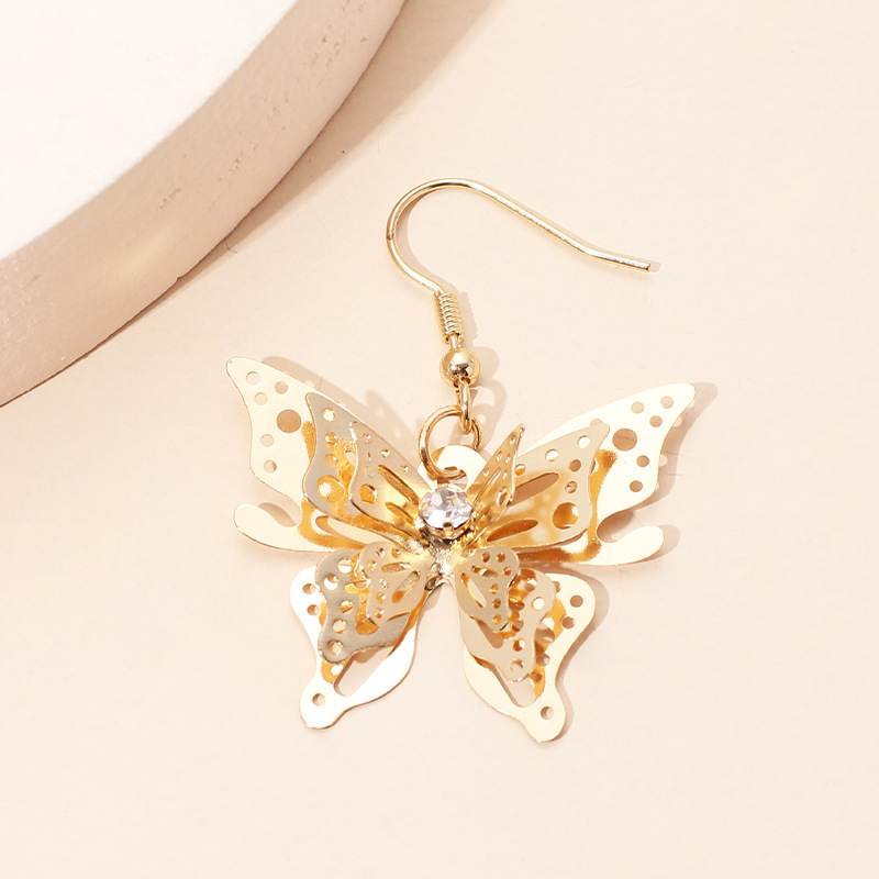 Fashion  Hot Sale Models Zircon Earrings  Gold Three-dimensional Butterfly Earrings For Women Nihaojewelry display picture 5