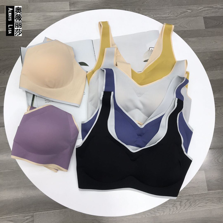 New Thai latex cup push-up deep V bra breathable seamless 3D stereo one-piece spliced color underwear 
