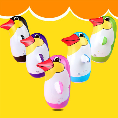 Manufactor Special Offer trumpet medium , please Large inflation penguin Tumbler Cartoon children inflation Toys thickening wholesale