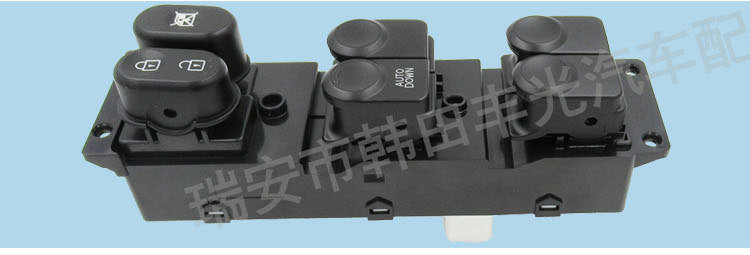 现代瑞纳93570-0U010-93570-0U110-93