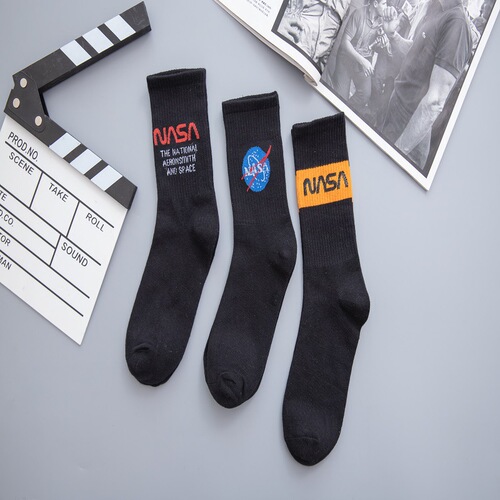 INS Brand English Men and Women Western Street Skateboard NASA Space Agency 100% Cotton Mid-Calf Trendy Socks College Style Socks