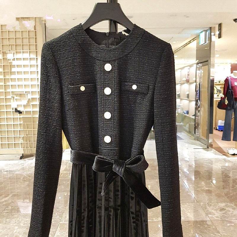 法式s家小香风粗毛呢圆领单排扣系带收腰丝绒百褶连衣裙长款