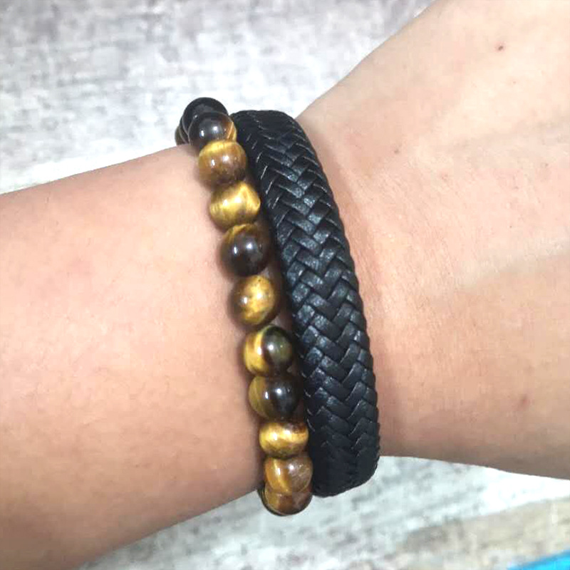 Black Leather Bracelet With Magnetic Clasp And Tiger Eye Beads_voghion.com