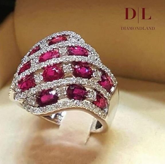 Ultra-complex wish best selling new inlaid Sapphire micro-inlaid zircon ring European and American rose red diamond engagement ring for women