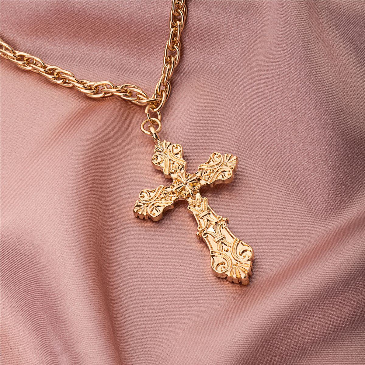 simple cross alloy necklace