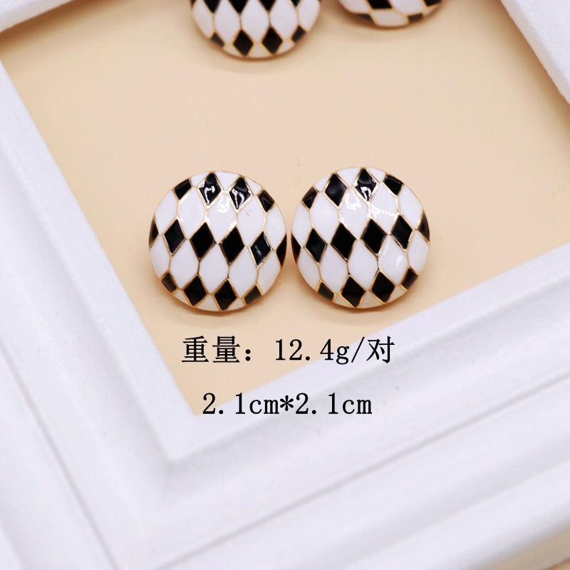 Screw  Black  White Drip Glaze Diamond Block Geometric Earrings display picture 1