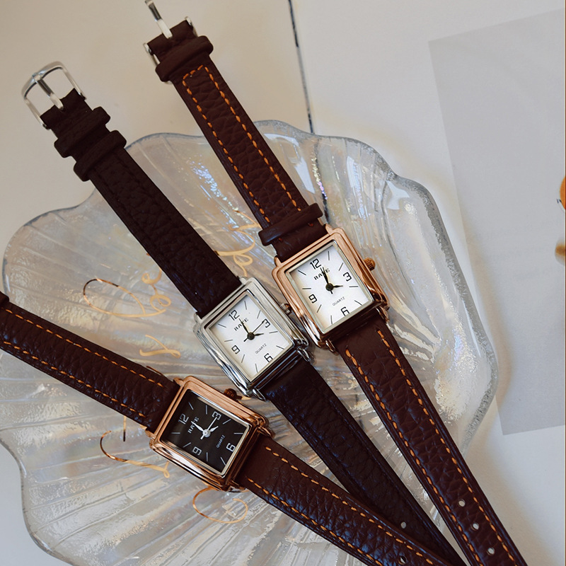 跨境批發watch男女情侶複古文藝手表時尚學生系真皮防水手表
