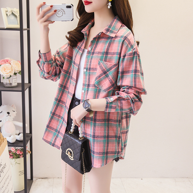 Cotton plaid shirt for women 2021 Spring and Autumn New Korean style loose long sleeve retro Hong Kong style western style student coat