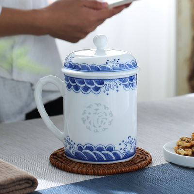 Jingdezhen ceramics Tea cup With cover teacup Hand drawn Blue and white rice-pattern decorated porcelain household Water cup tea set Office Cup
