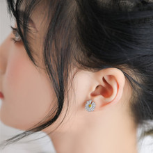 GD同款小雏菊耳环女韩国气质银针耳钉2020新款韩版潮网红耳饰