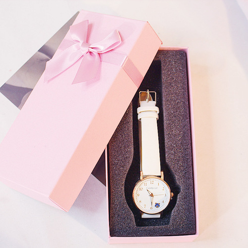 Pink gift box rectangular creative watch box gift box bow cosmetics lipstick packaging box