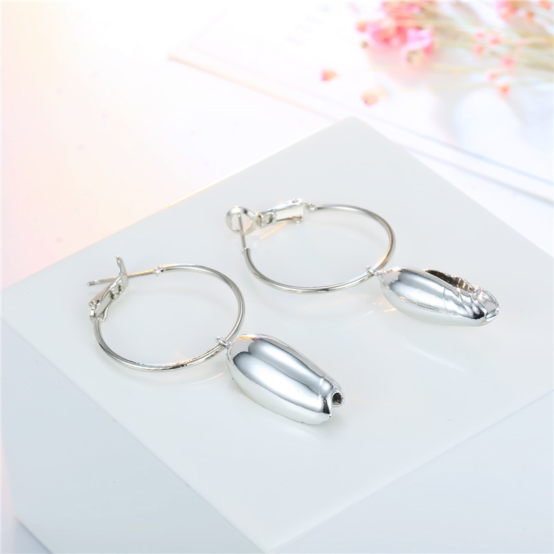 New Fashion Natural Shell Earrings Silver Shell Earrings Earrings Wholesale display picture 7