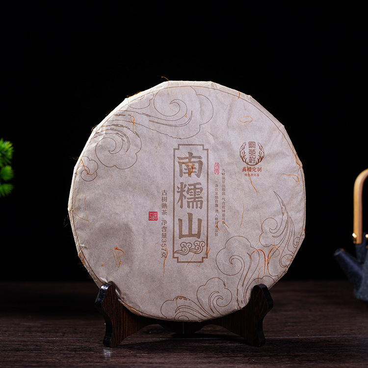 云南普洱茶 熟茶357克茶饼 云南大叶种春茶散料压制云南勐海茶