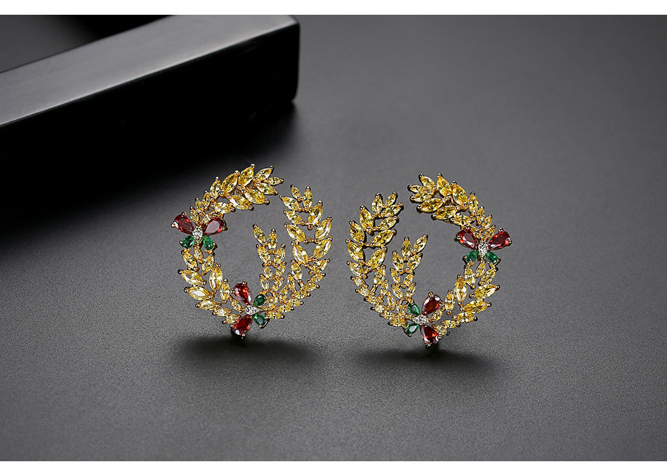 Fashion Korean New Creative Lady Copper Inlaid Zirconium Earrings Wholesale Nihaojewelry display picture 5