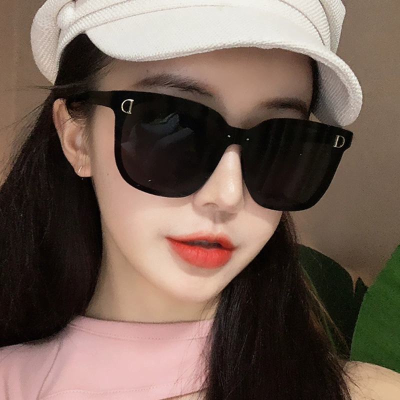 Очки солнцезащитные tendencia?
