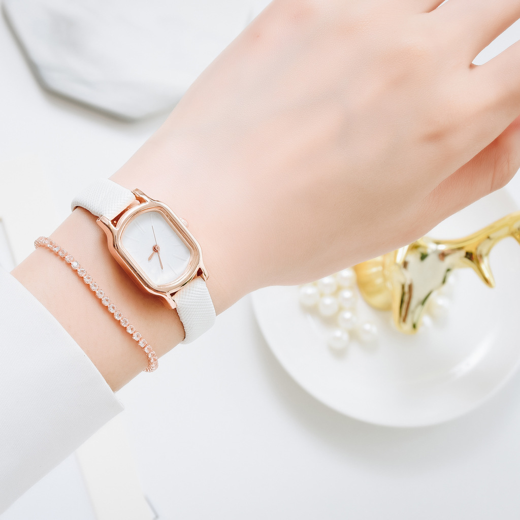 Watch Image 7