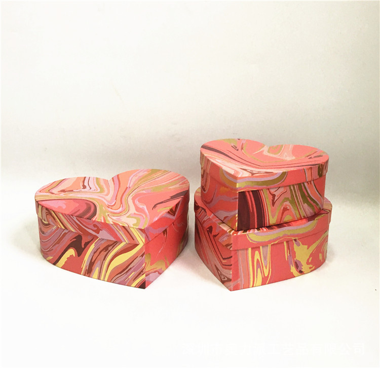 现货   鲜花盒 烫金心形礼品盒三件套 花盒  鲜花抱抱桶 伴手礼盒