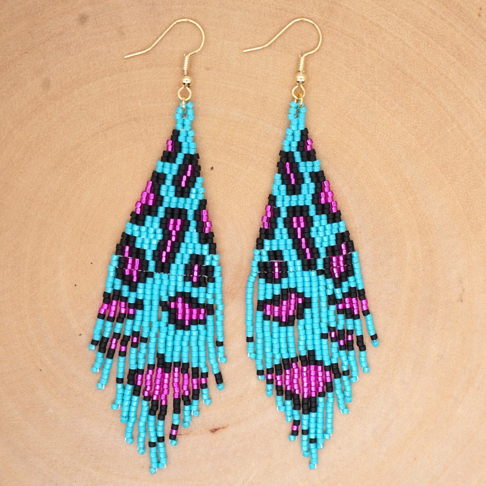 Hot Fashion Rice Beads Woven Leopard Fringe Earrings Wholesale Nihaojewelry display picture 8