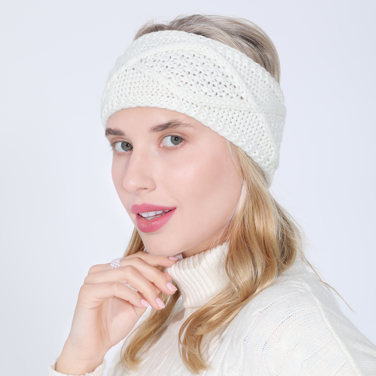 New Autumn and Winter Women's Knitted Face Wash Headcover with Woolen Hairband Aran Diamond High ponytail Hat_voghion.com